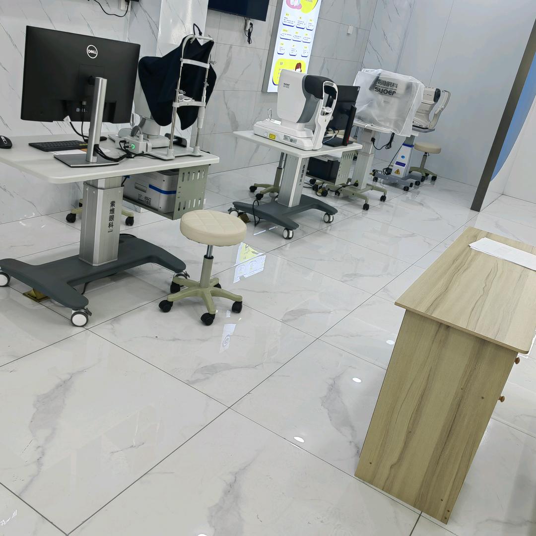 爱诚青少年配镜中心