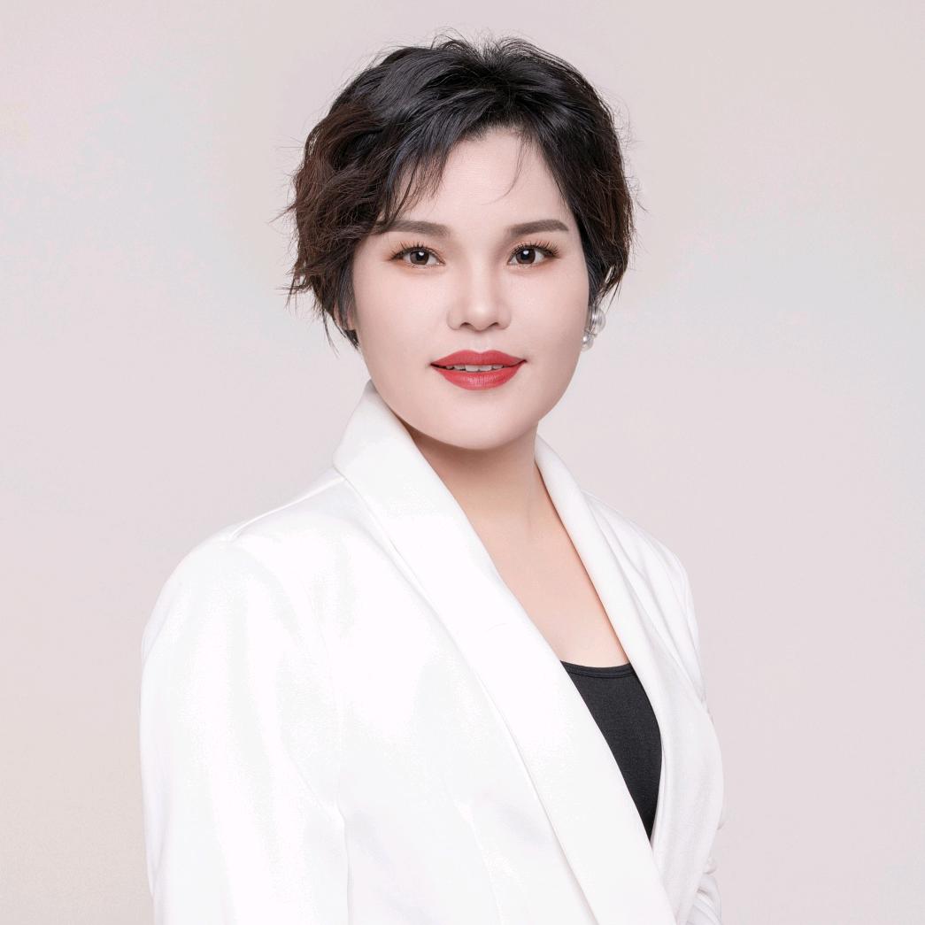 在苏仙开美容院的香妃