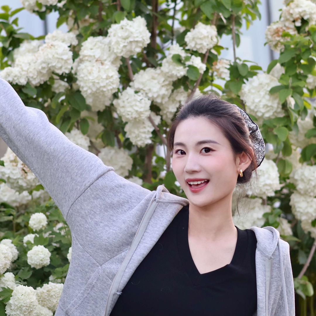 卡妮娅临沂阿琪−眉形设计