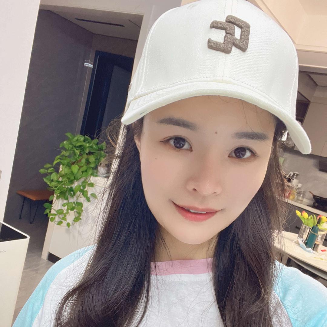 初见美甲💅