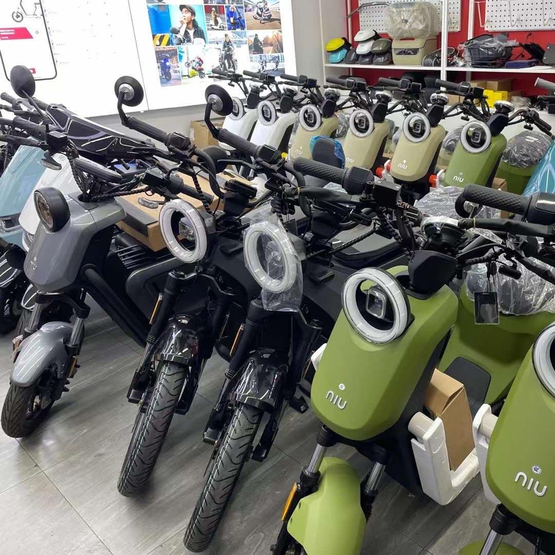 小牛电动(深圳罗湖区东门螺岭店)