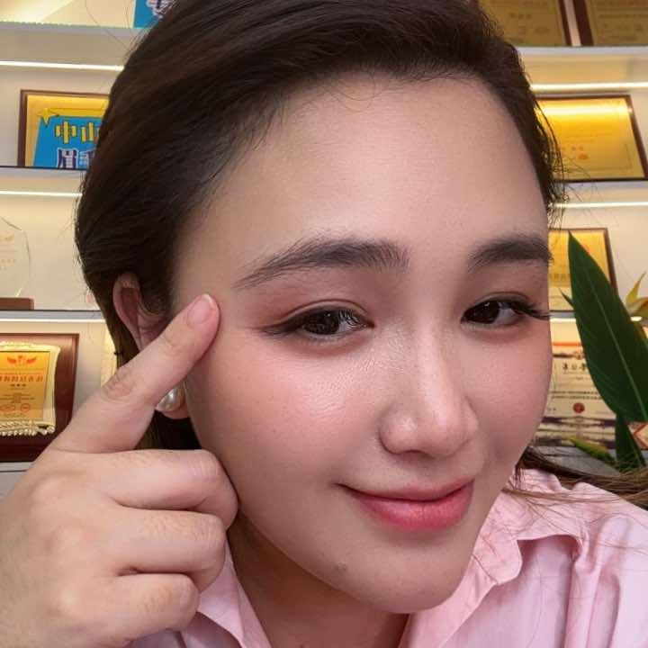 中山眉老板嘉嘉范丽丝