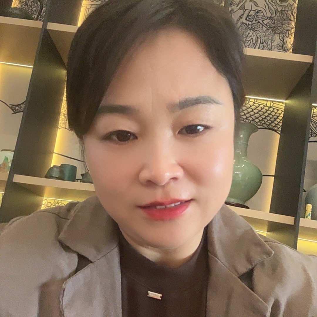 郑州全屋定制源头工厂张姐