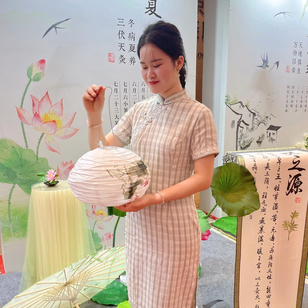 天等皮肤管理雪琴（化茧蝶）