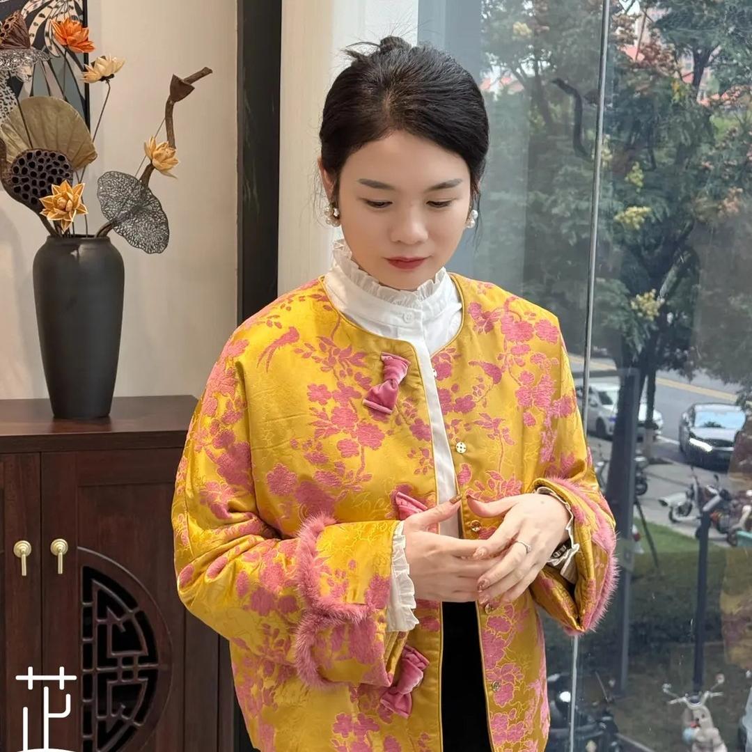 长沙芷兰女装欣欣