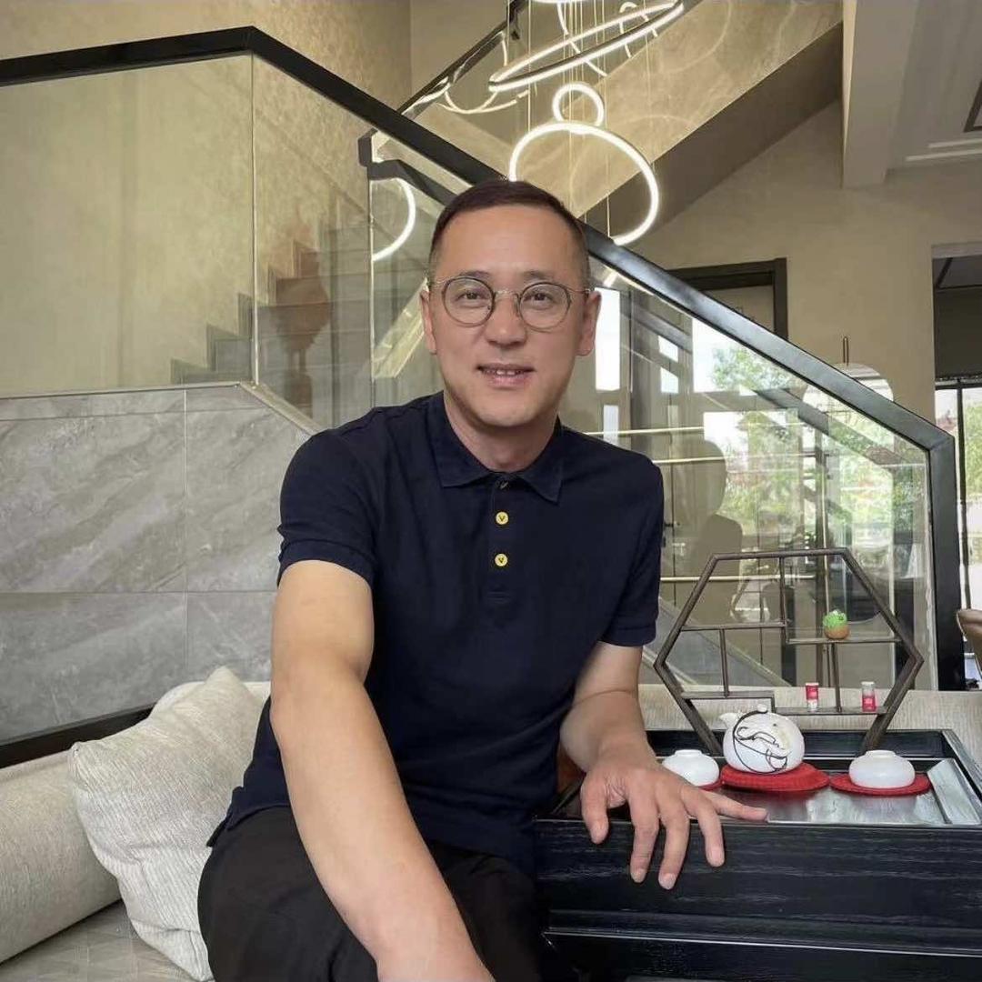莱丝美业