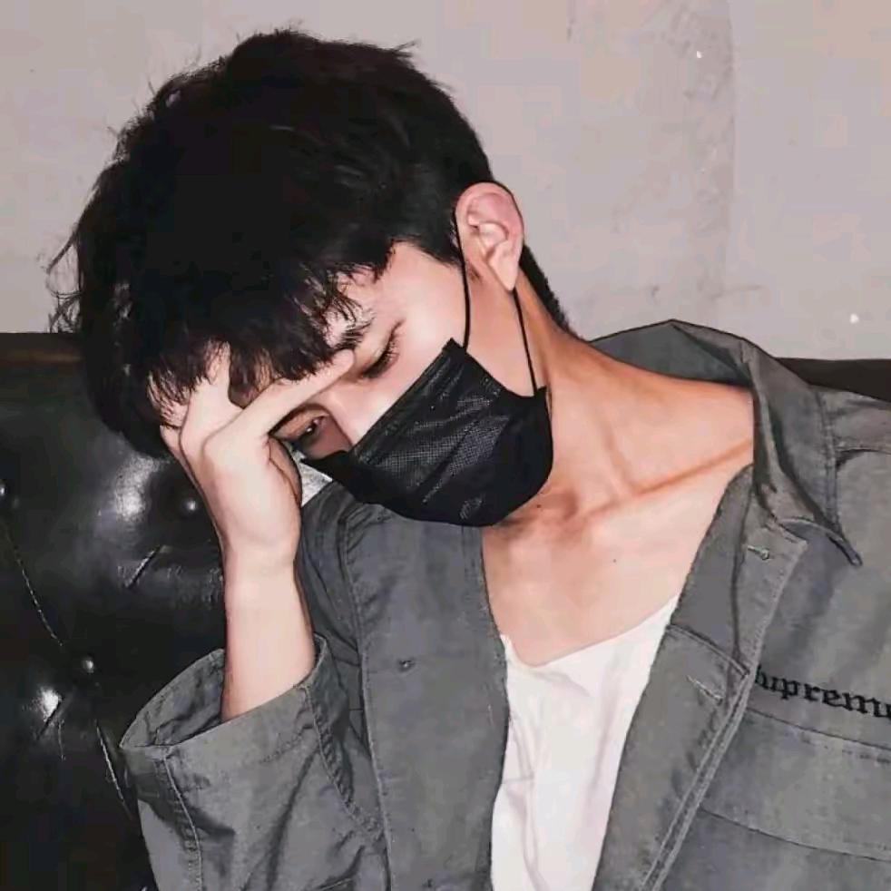 无敌睡觉大王/.