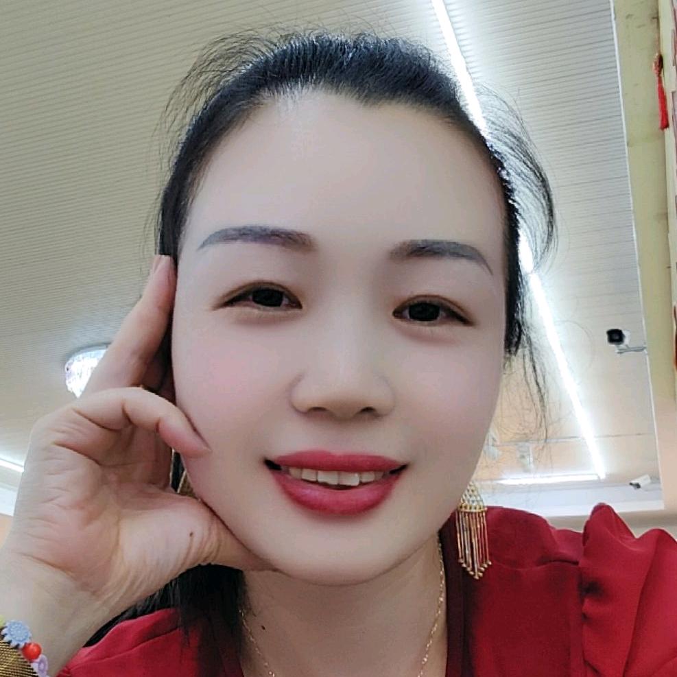 福清市江阴佰依佰顺服装店