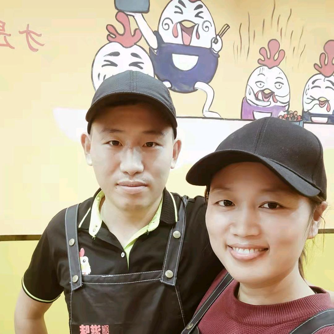 石锅泡泡鸡 重庆小面