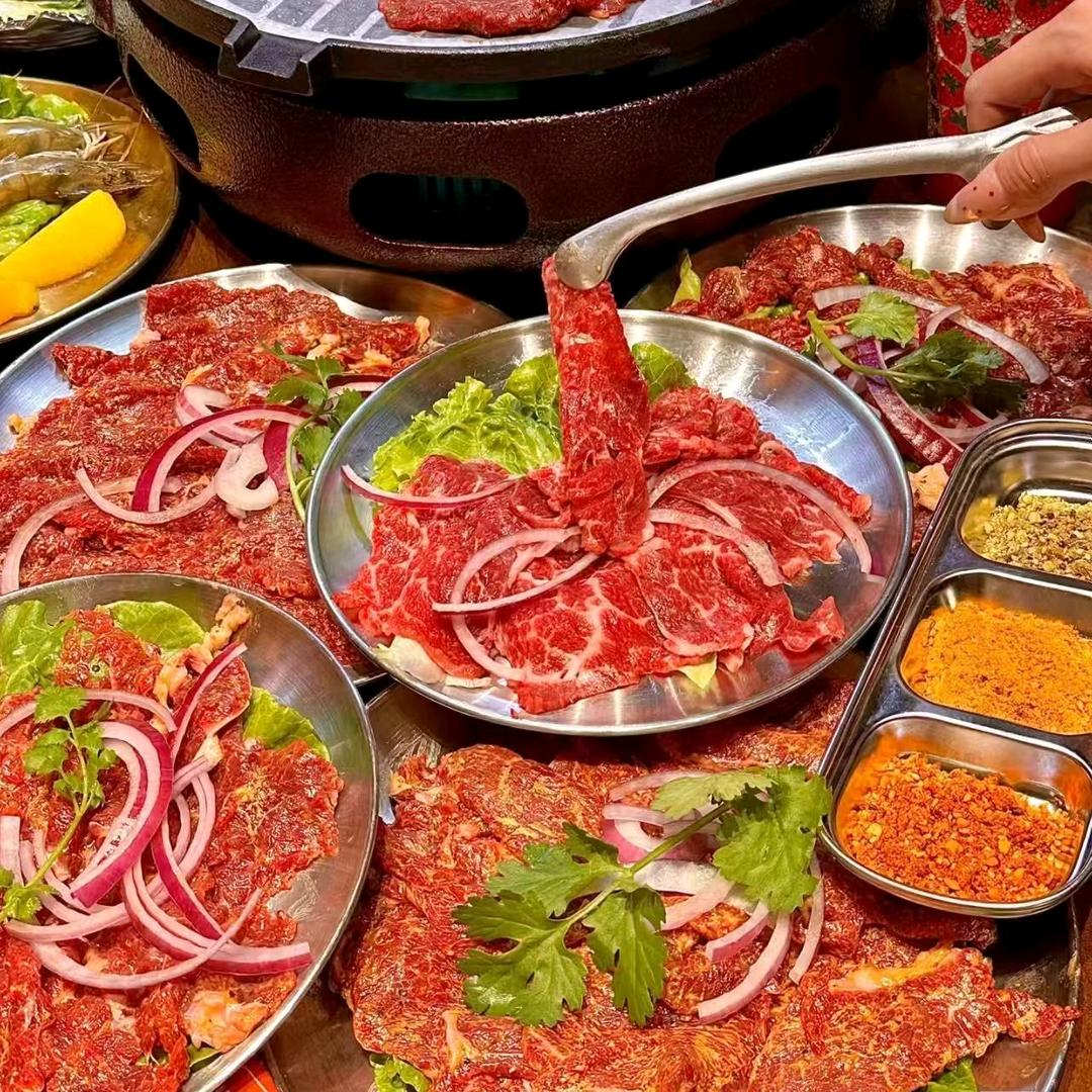 张吃吃地摊烤肉宠粉号