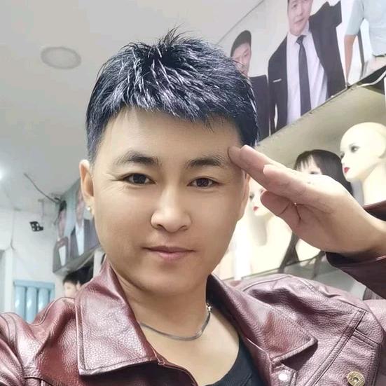 七台河泗海假发厂