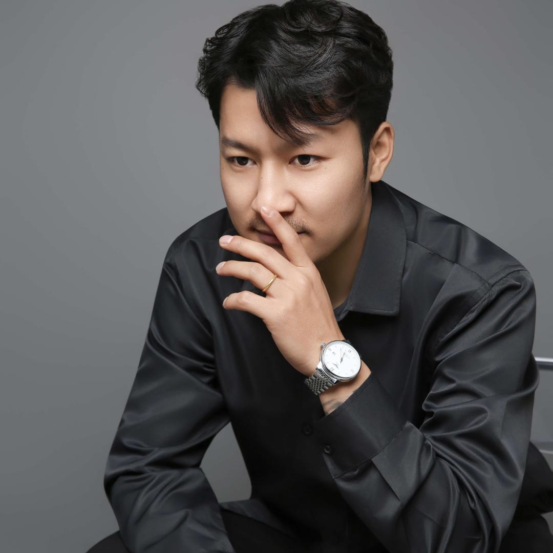 昆明𝐕𝐈𝐌𝐀𝐍男士发型设计