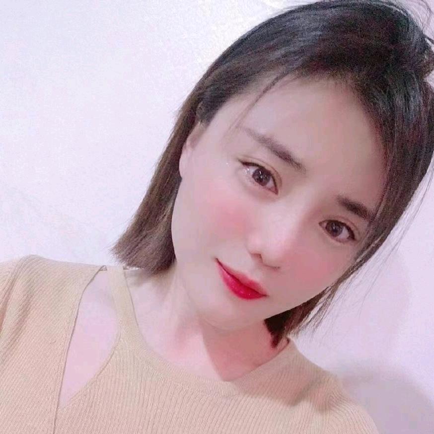 阿芳是个小太阳