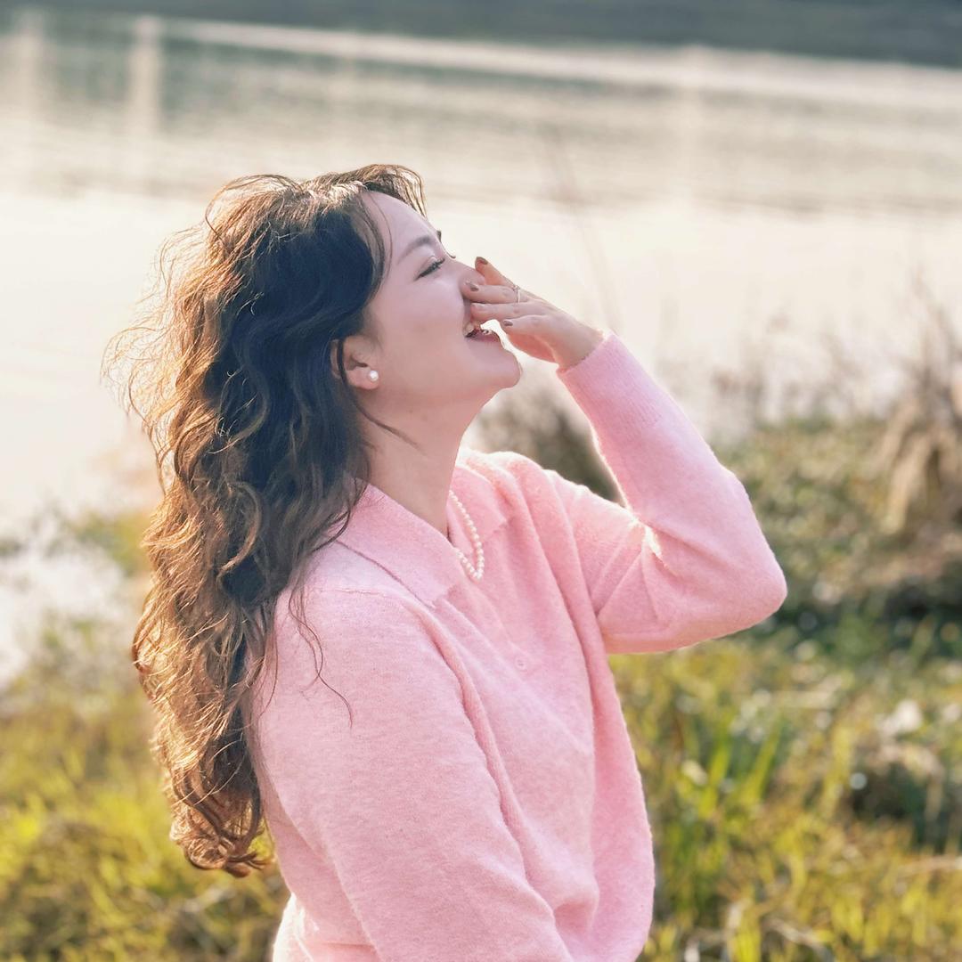 老凤祥襄城一峰城市广场店倩倩