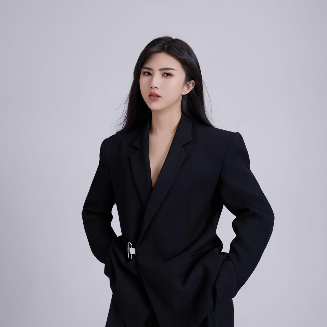 灌阳眉形设计伊伊