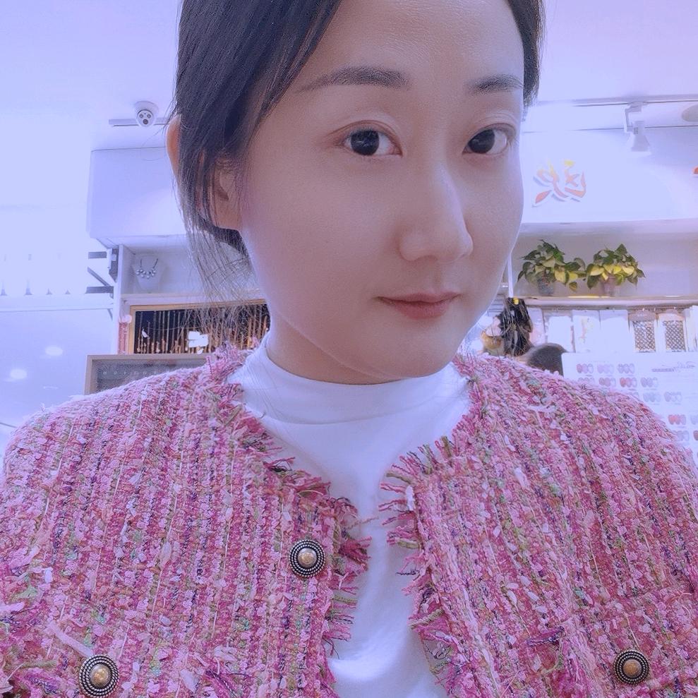 世纪商城姐妹美甲美睫