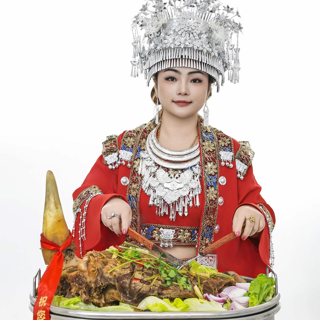 贵州鲜牛肉火锅店盈姐（绍兴店）