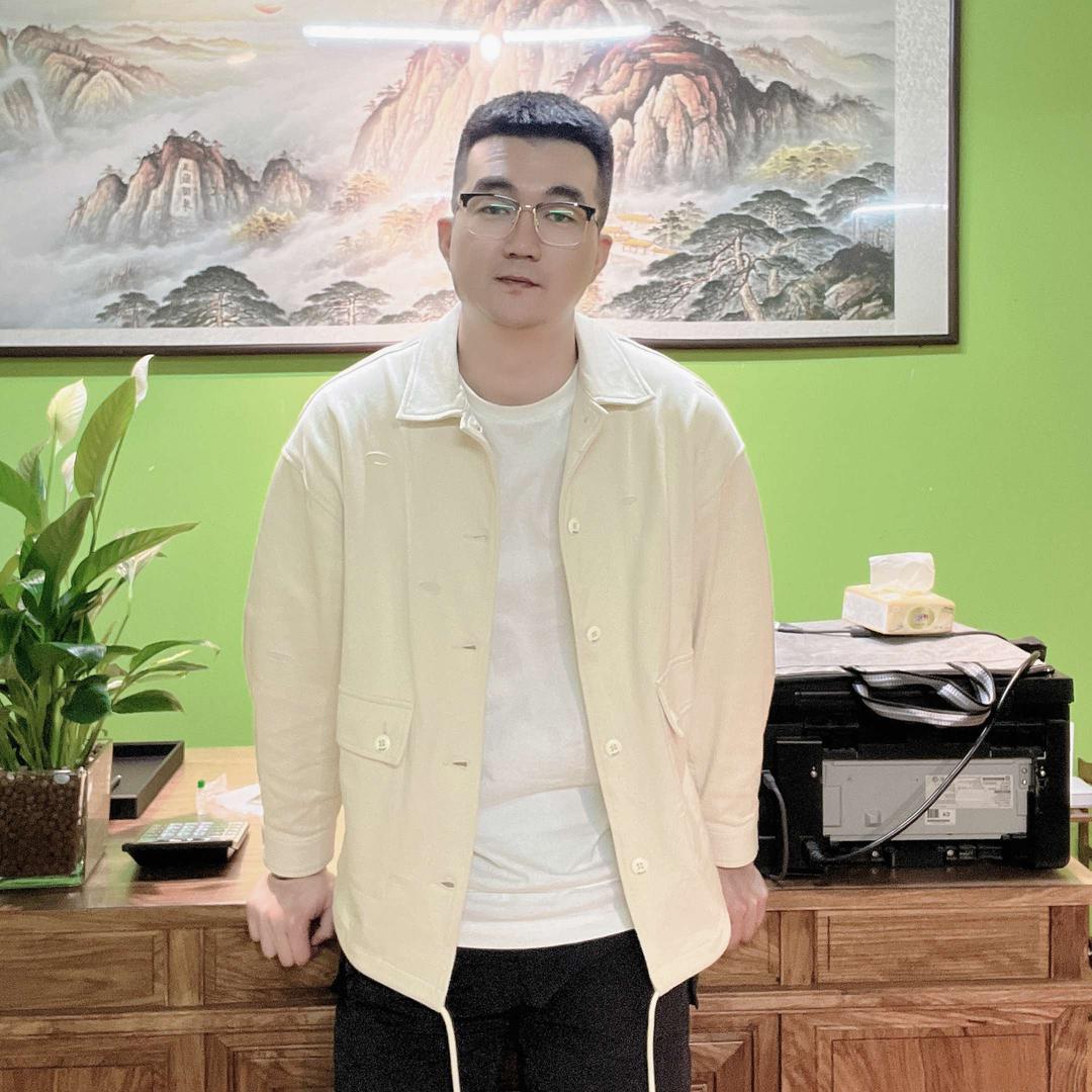 二奢老吴是（磕巴）