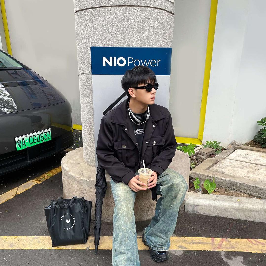 广州里里减龄发型设计