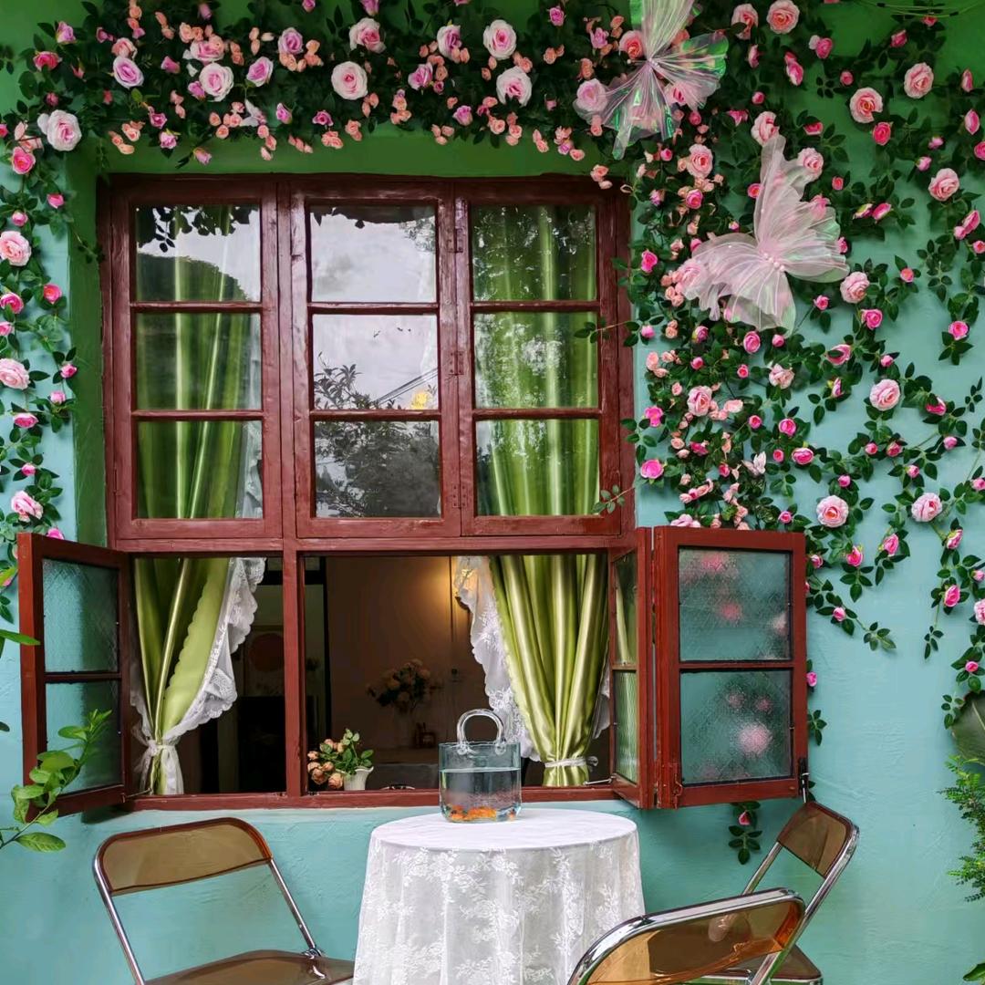 壹亩芳甜咖啡馆官方号