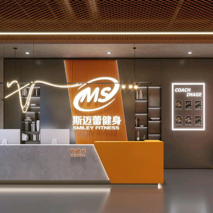 王梦宇斯迈蕾游泳健身