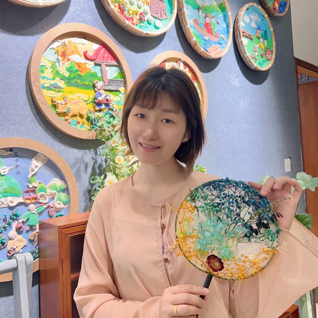 彩仟书画官方号