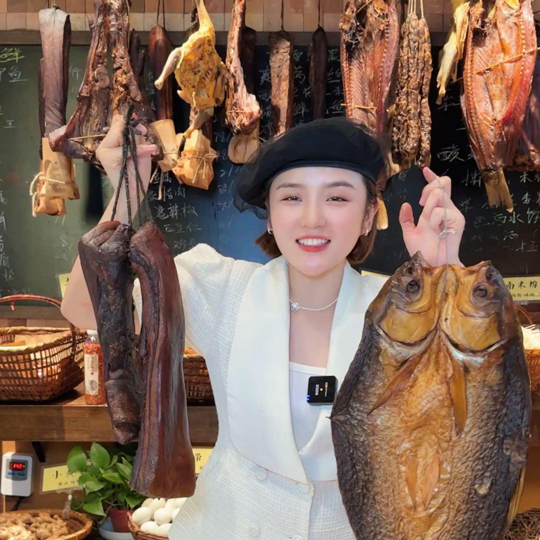 海厨的湘老板娘