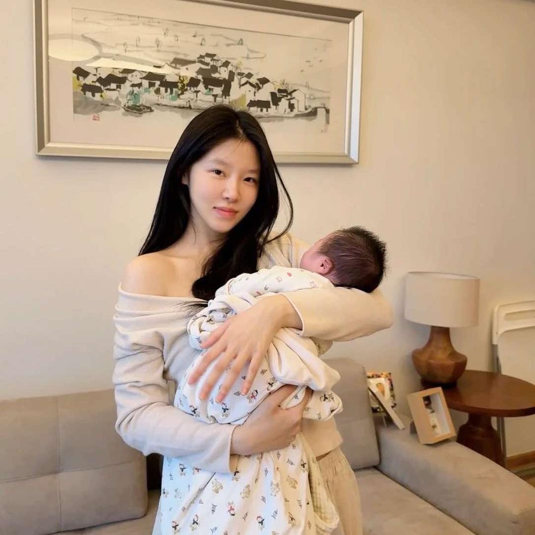 婷婷爱酒