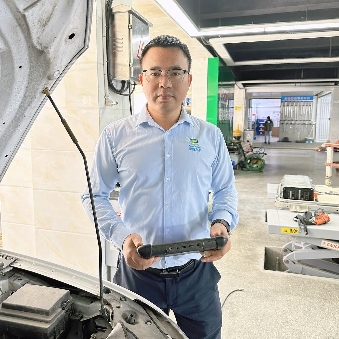 飞哥（荣创汽修）