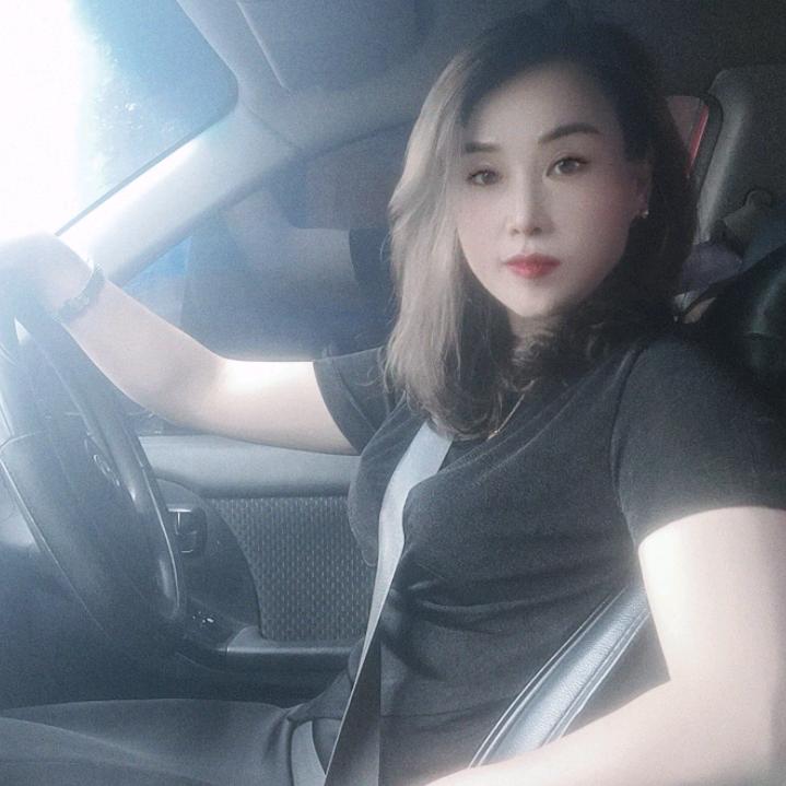 邹城市吃着爽石锅鱼店