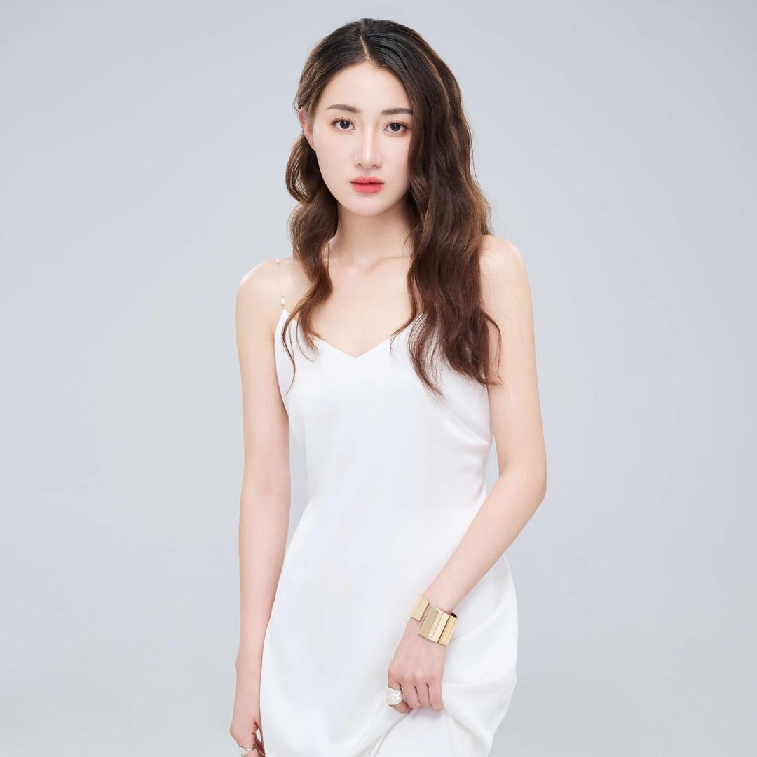 临涣微美梦洁