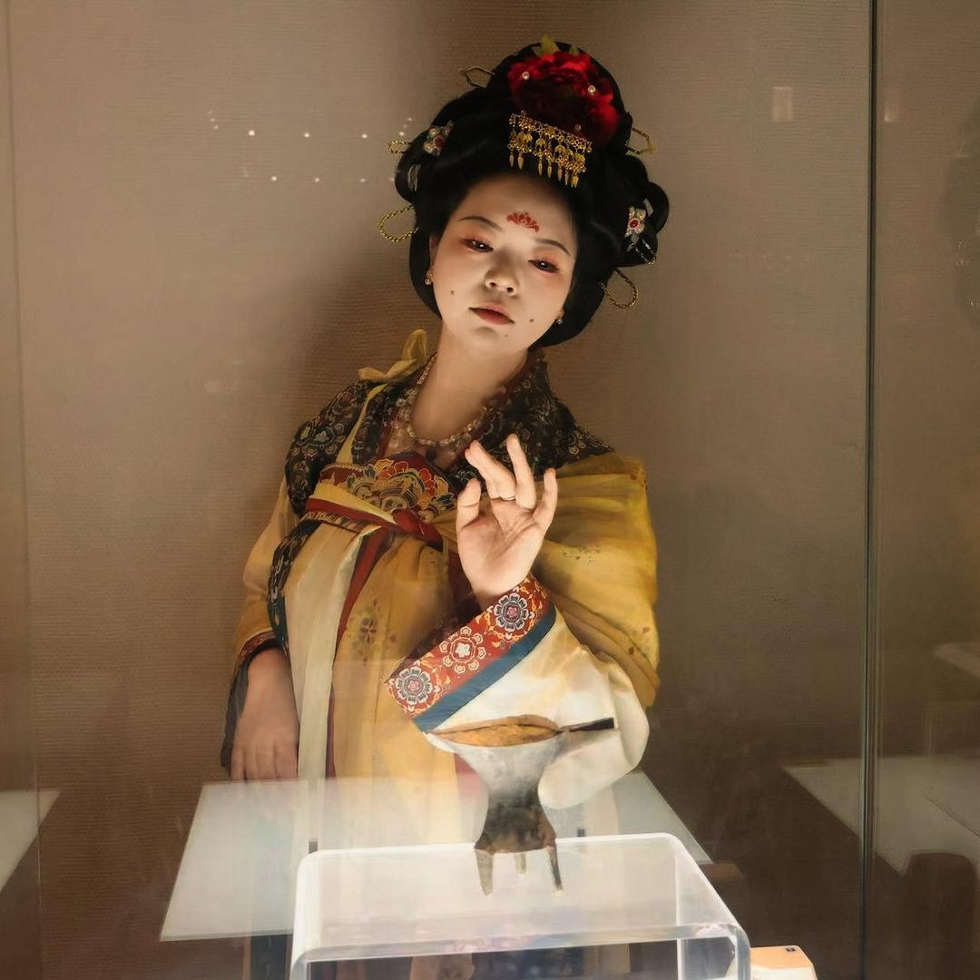 绛县花想容汉服礼服摄影馆（接跟妆跟拍）