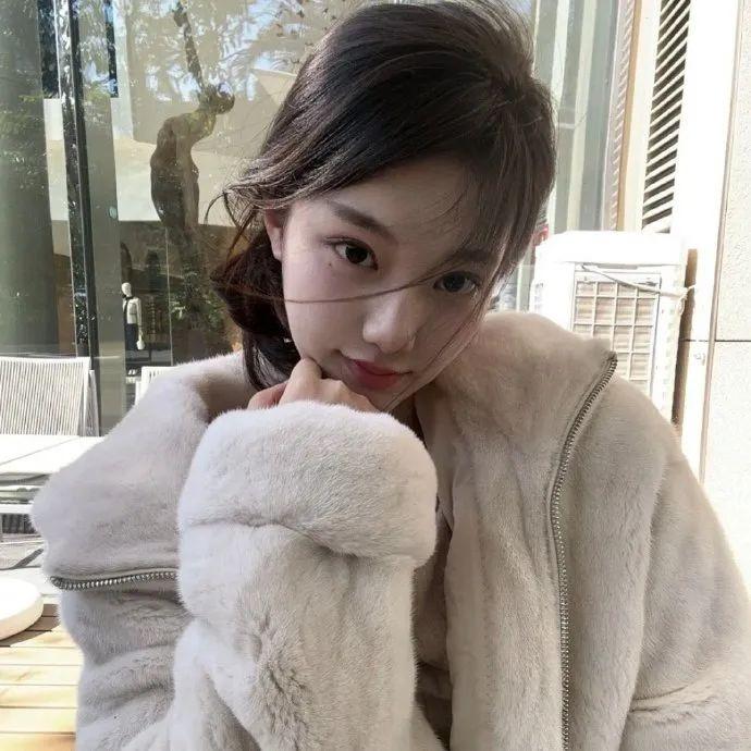 拾慕精品直播号的头像