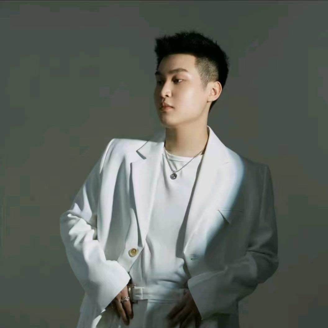 杰少轻奢护肤直播号