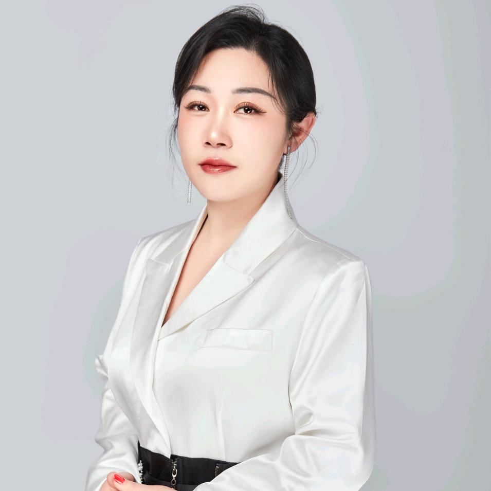 青岛城阳新曼化妆美甲培训