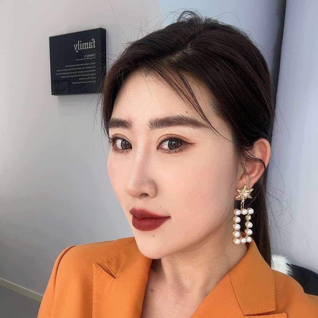 WEDDING女王婚纱