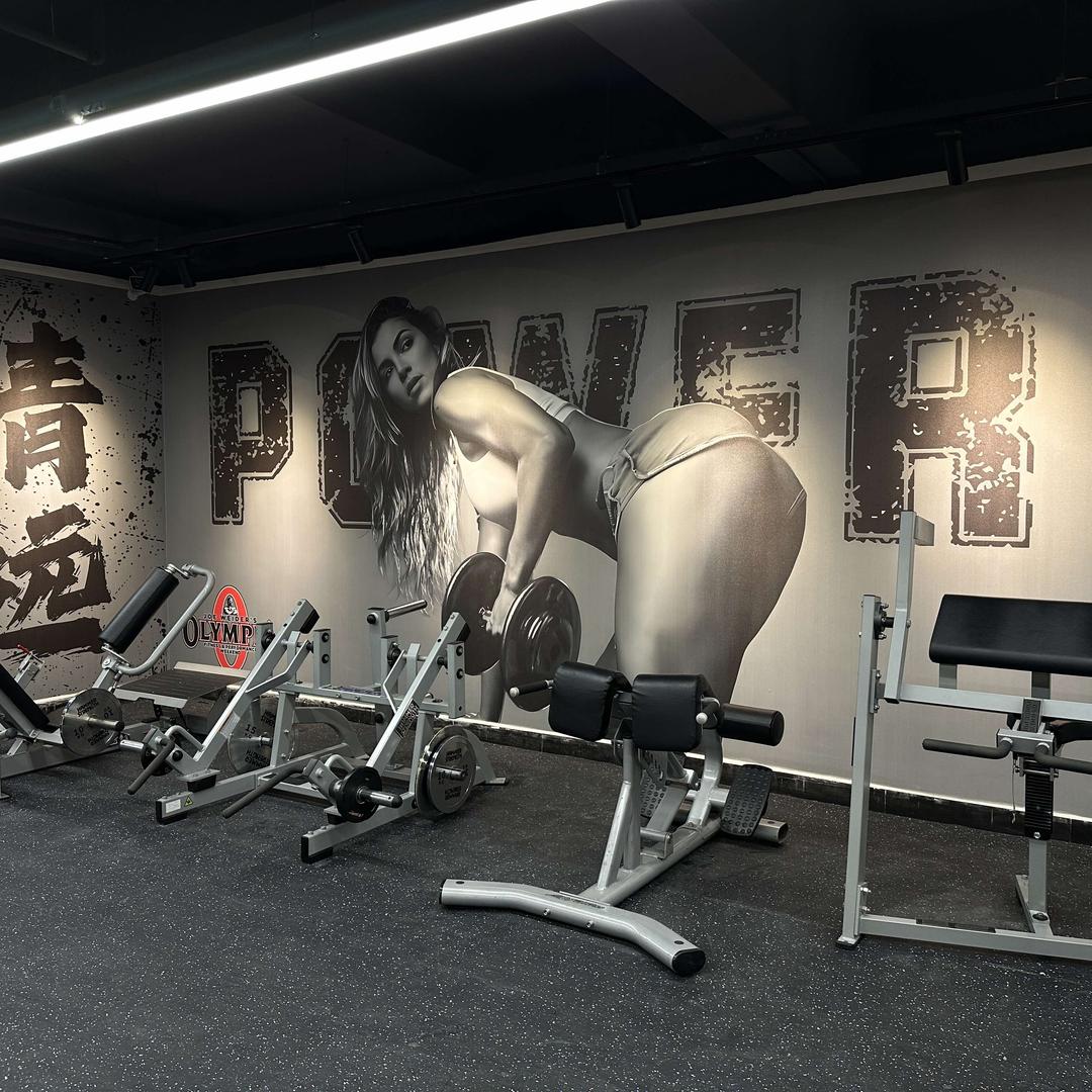 热炼24小时共享健身铁馆官方号