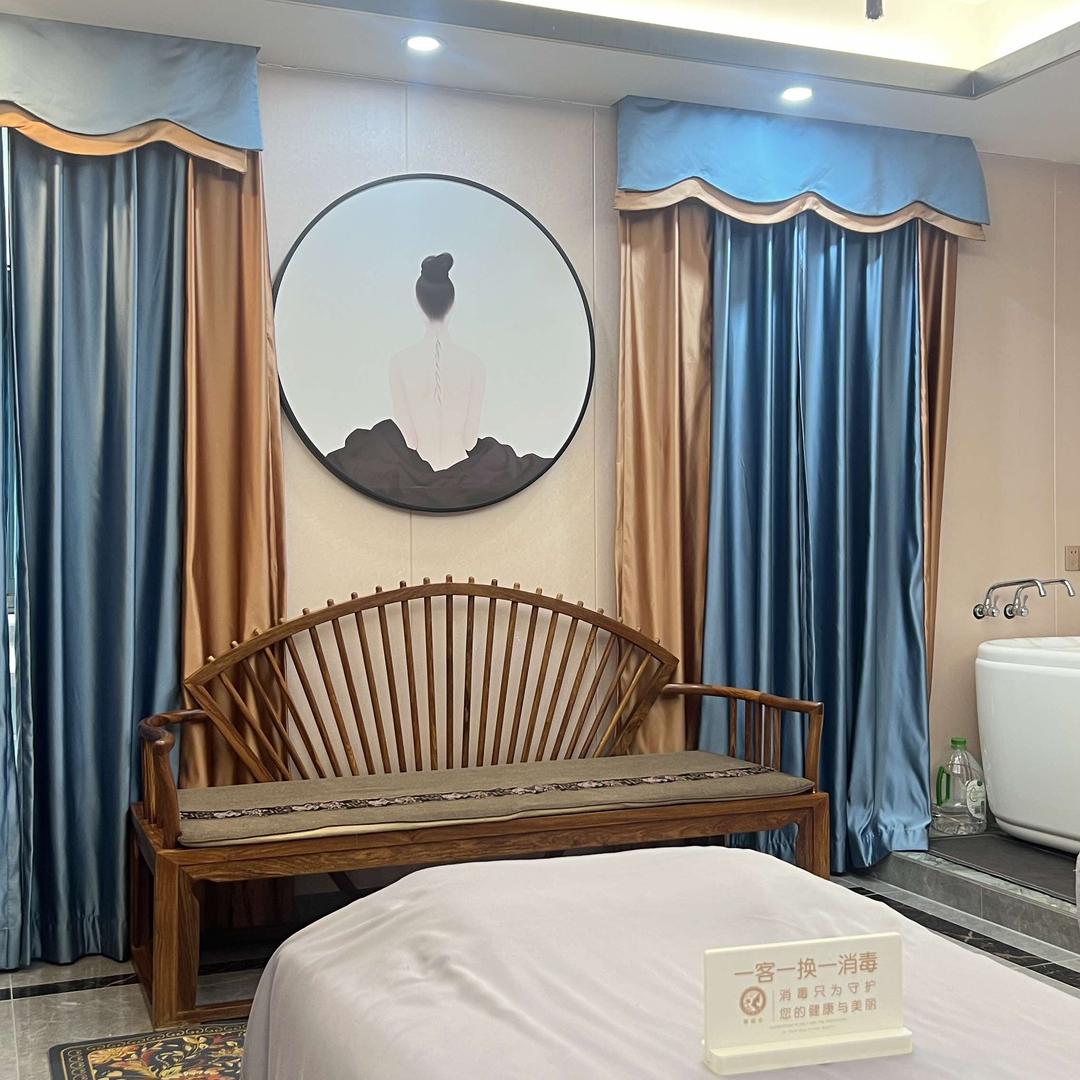 尊媛会美容会所（银湖湾别墅店）