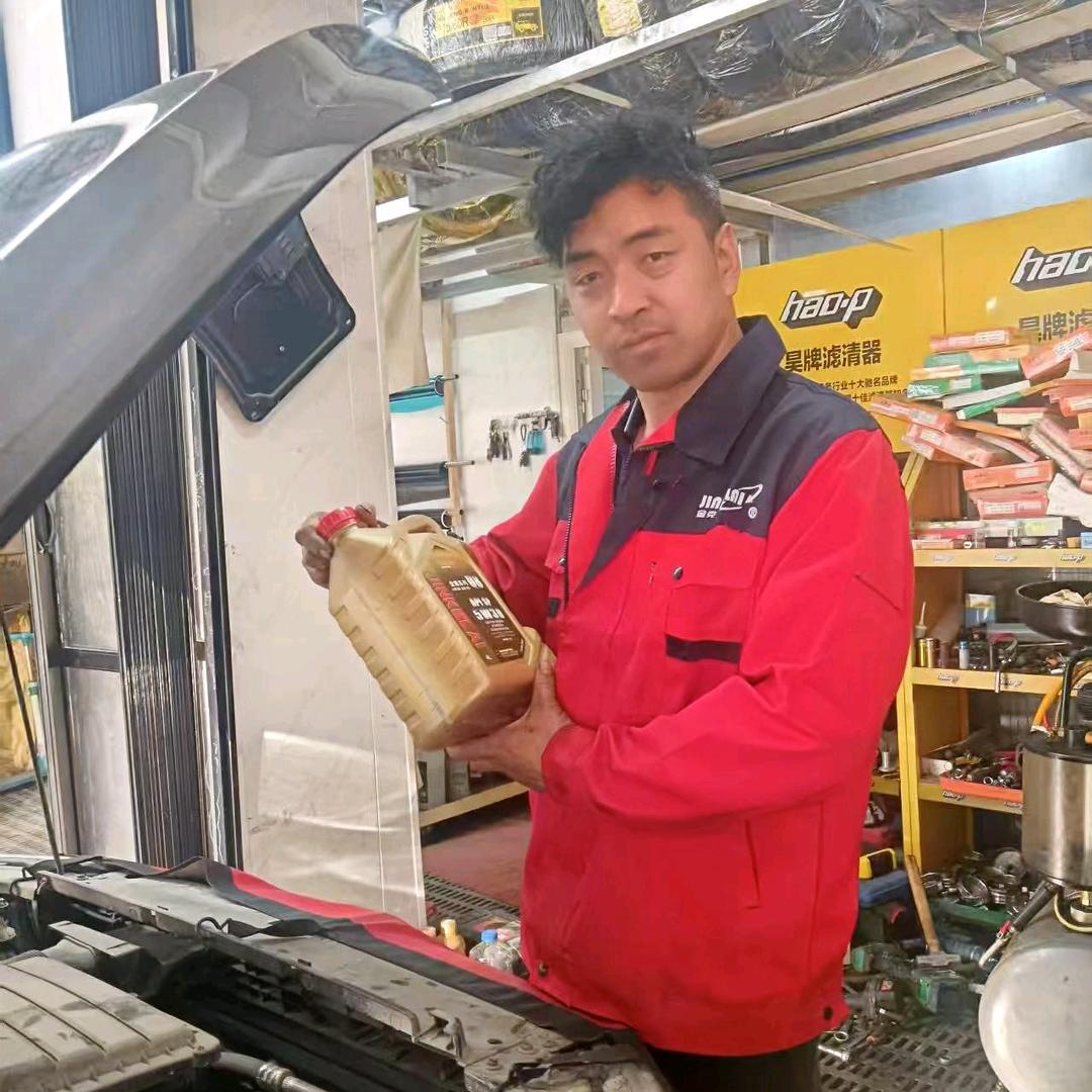 辰驹养车柞水县下梁镇车之佳黑鹰轮胎