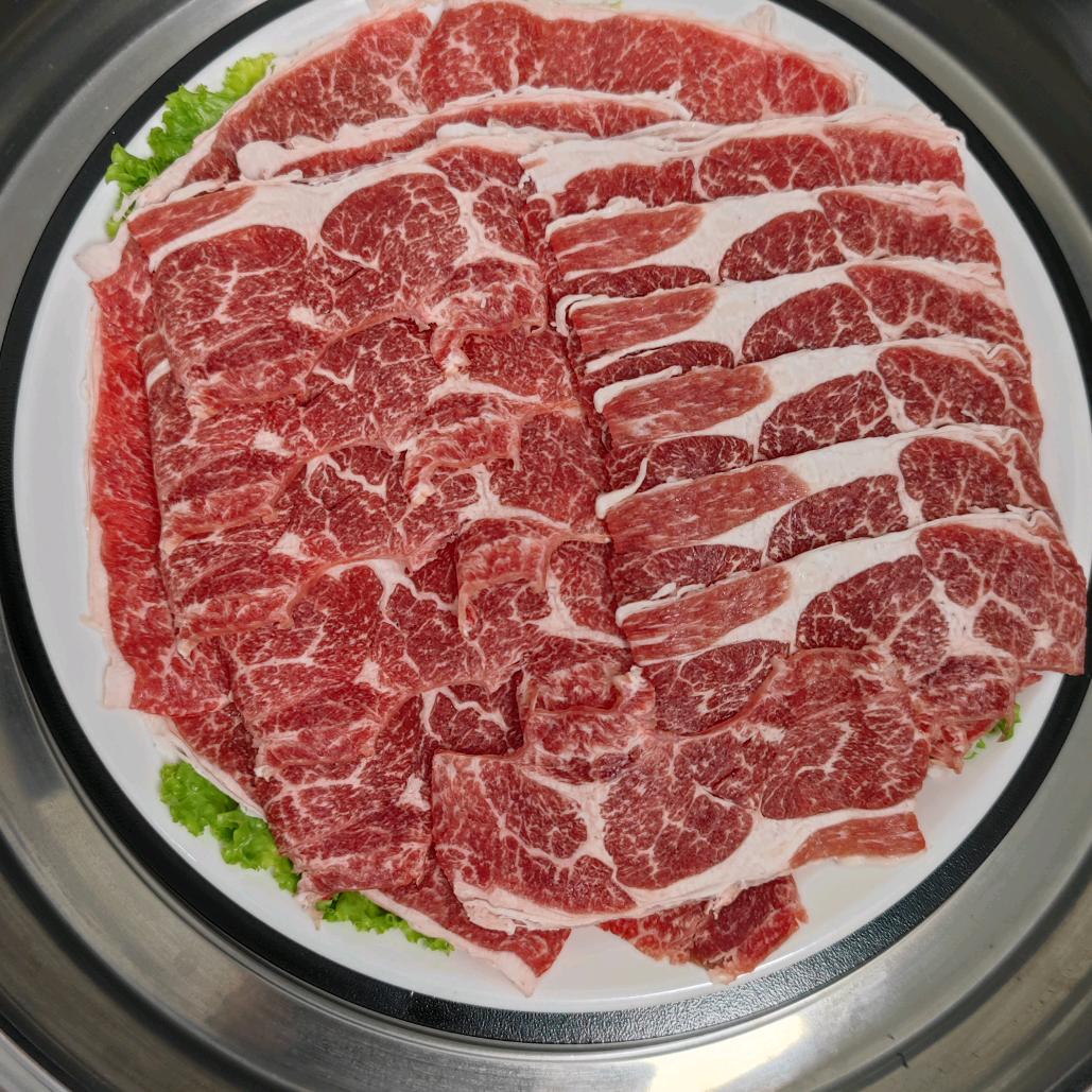食来堂鲜肉烧烤铜锅刷肉