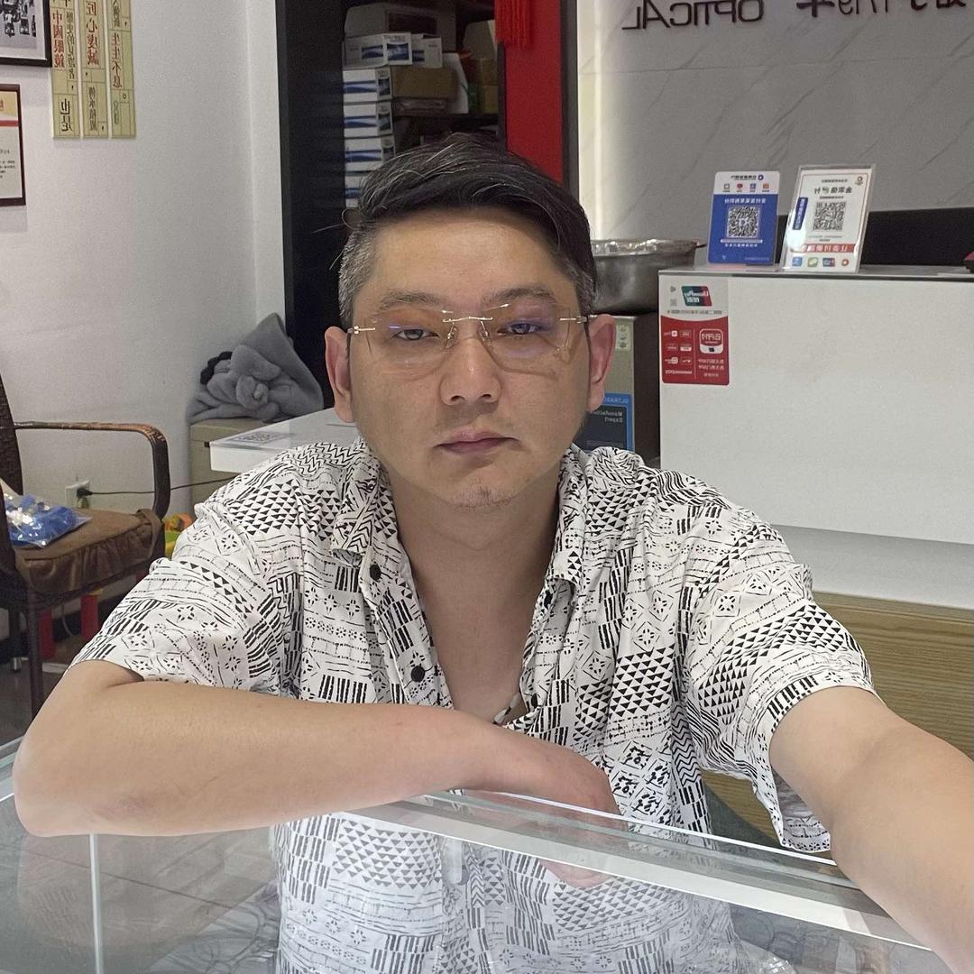 吴良材眼镜(西大街店)官方号