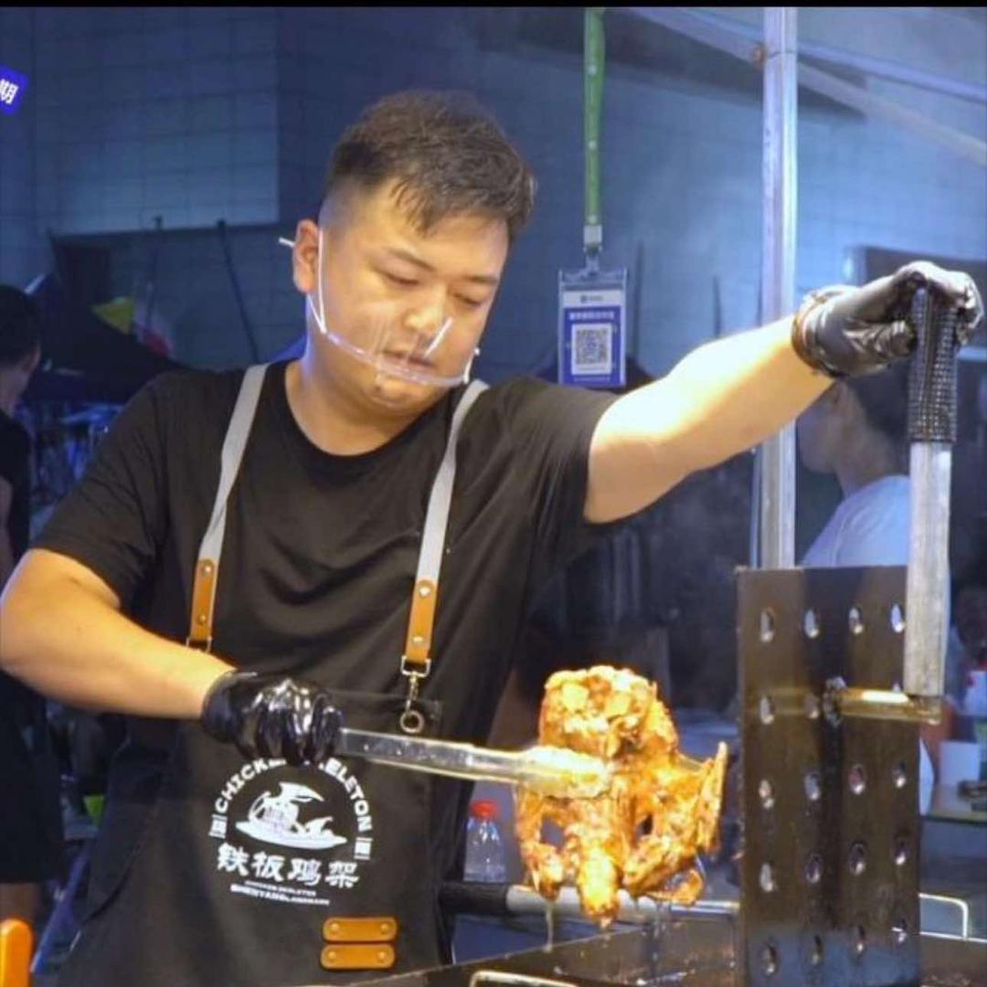 沈阳铁板鸡架小枫哥