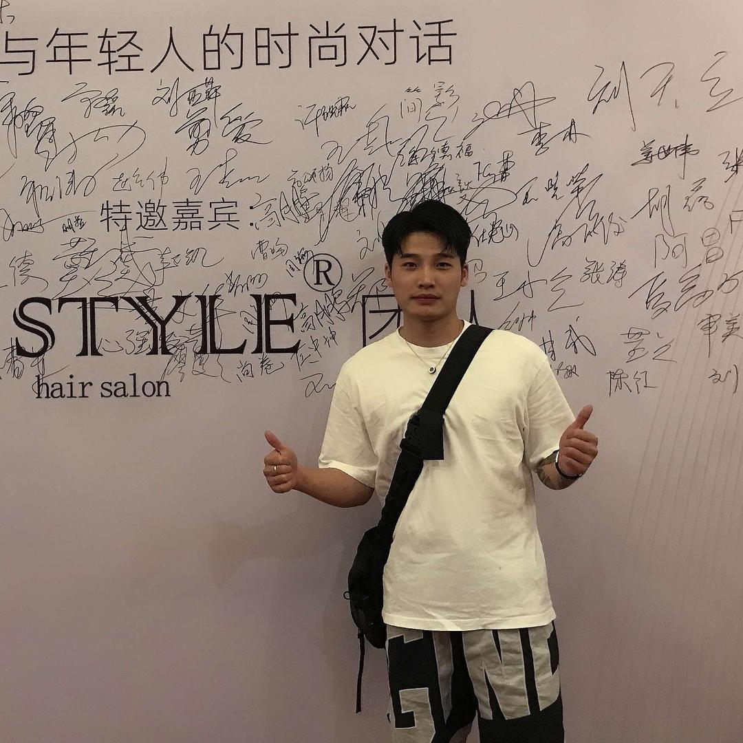 淮滨遇见任豪亿