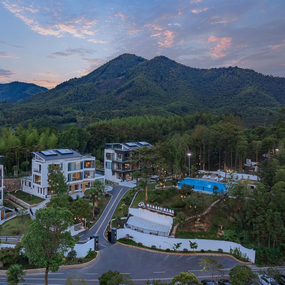 安吉择云而居·设计师度假酒店