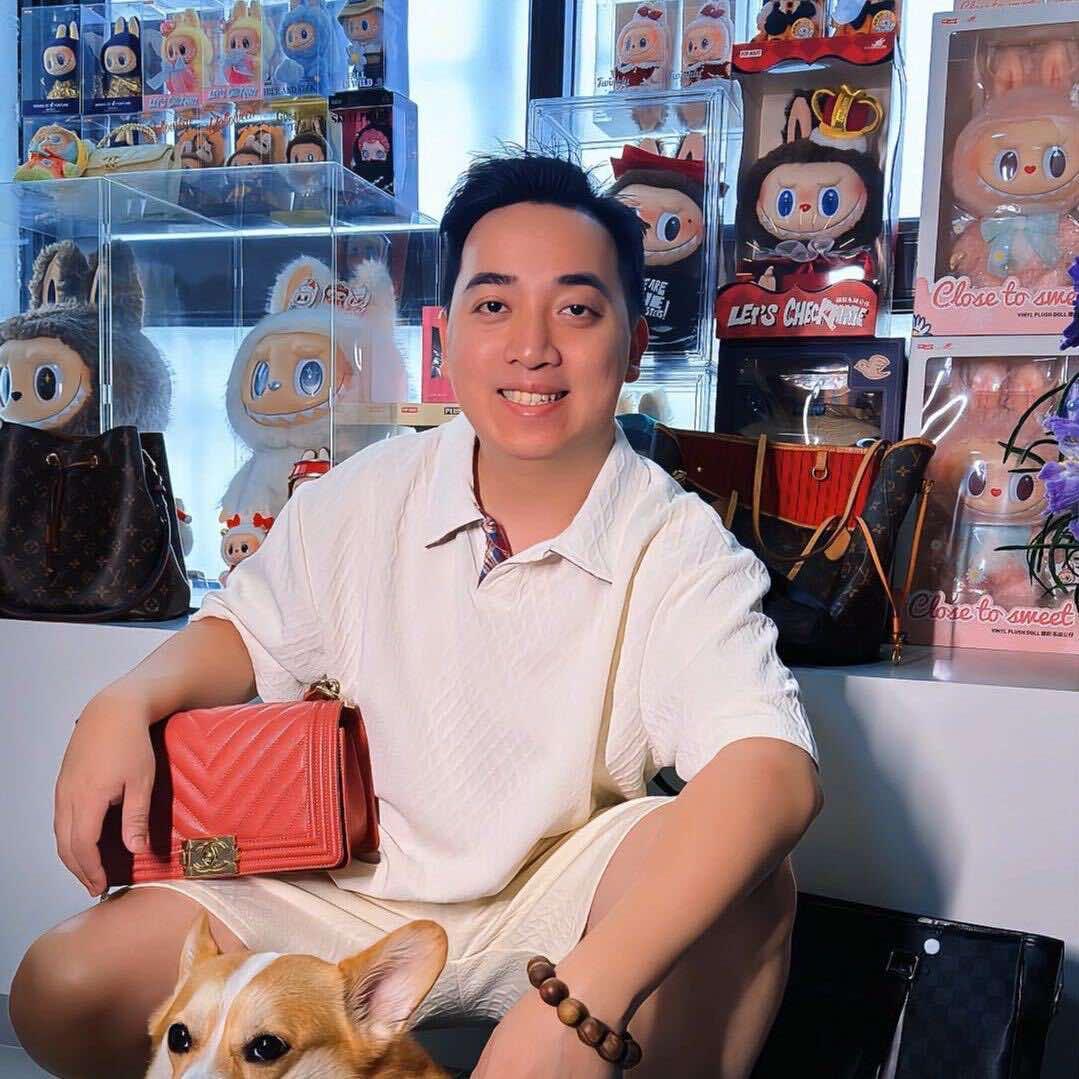 鹿小香海口二奢泽掌柜