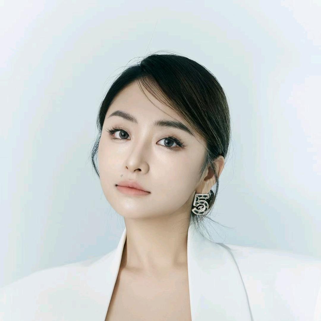 RR Muse Nail沙雕阿瑞的美甲店