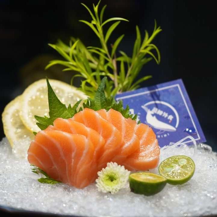 蓝鲸刺身外食