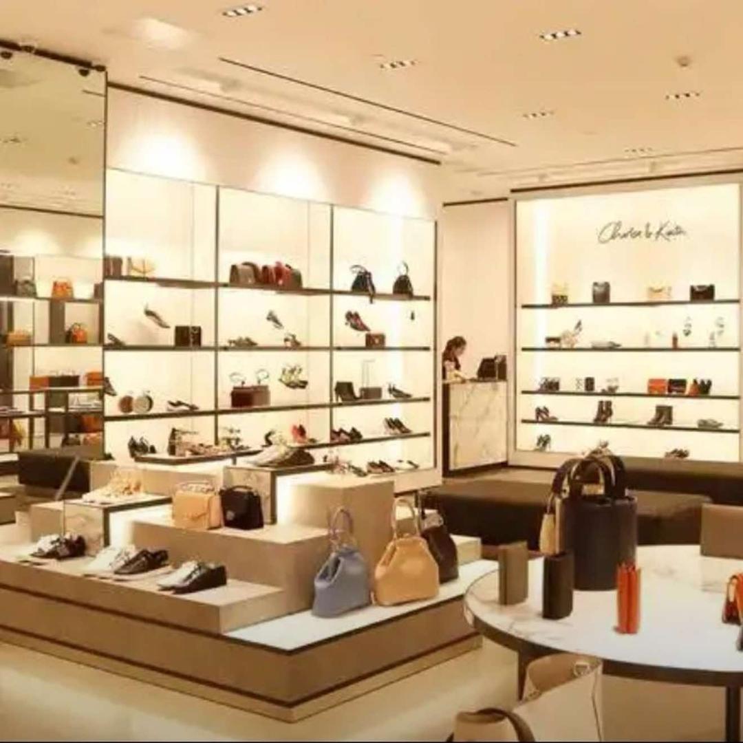 尊享轻奢箱包小丽