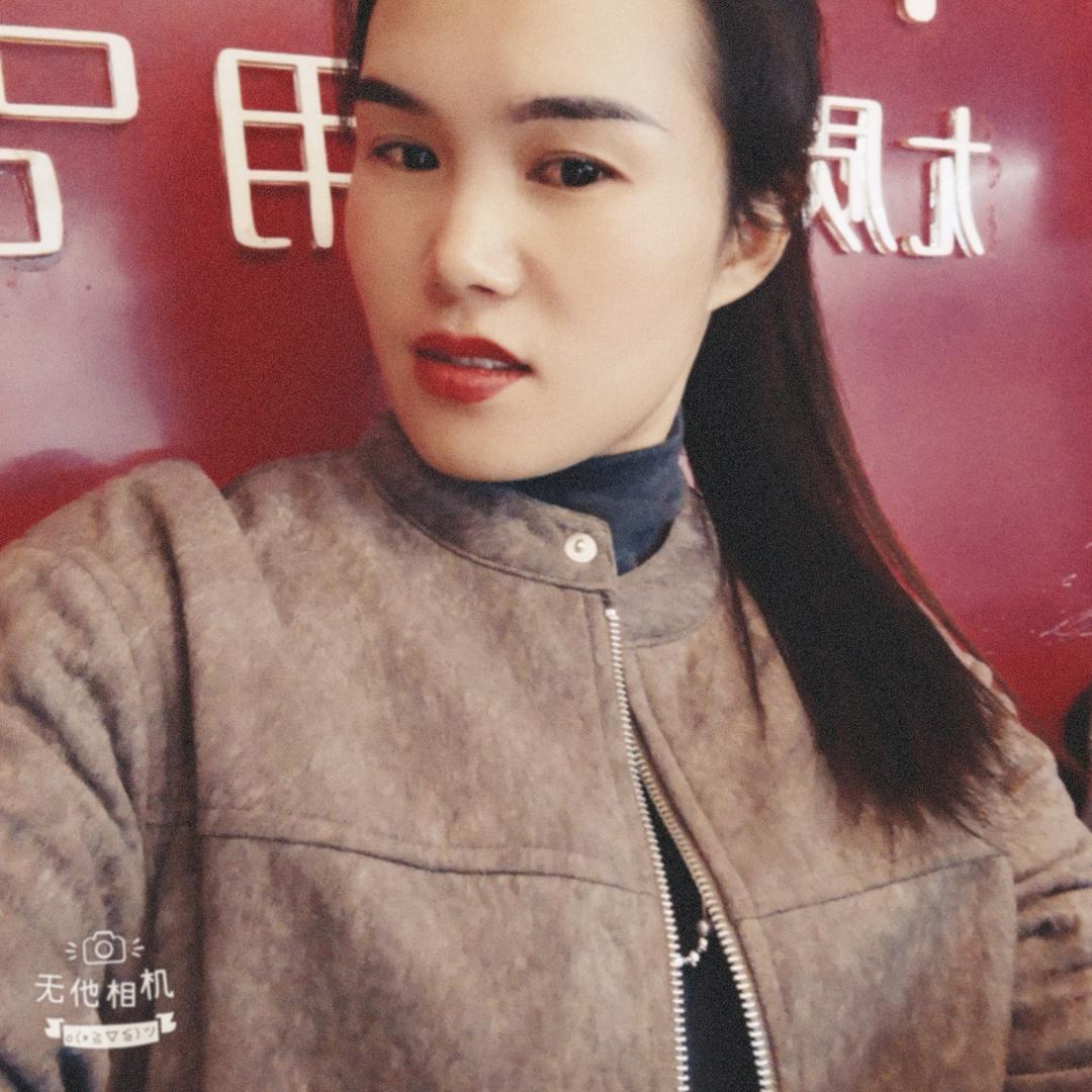 聚龙湾小区特百惠专卖店