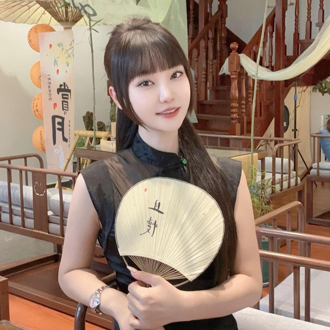 翠微苑龙虾·美食季(鼎街店)官方号